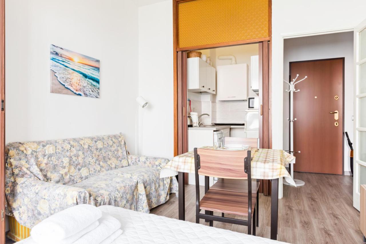 Milano Cozy Studio Luaran gambar