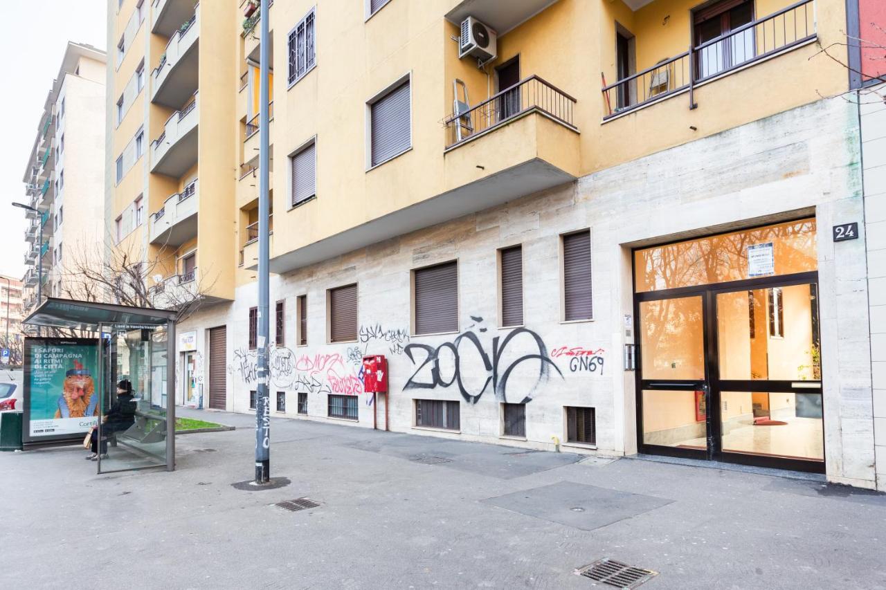 Milano Cozy Studio Luaran gambar